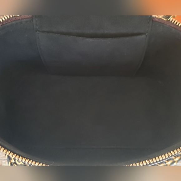 Louis Vuitton Vanity PM - Picture 11 of 14